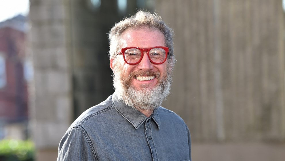 Andrew Leeming   web