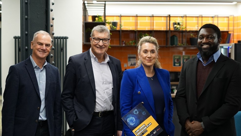 Andy Schofield, Graham Baldwin, Rebecca Latham Robert Holbrook   website