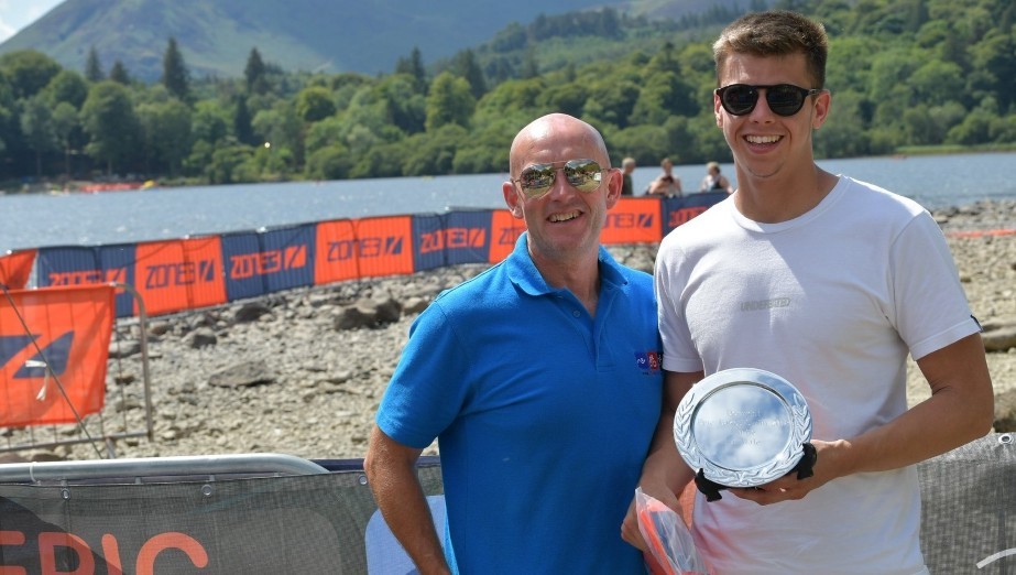 Rob MacLeod MD of Epic Events in blue