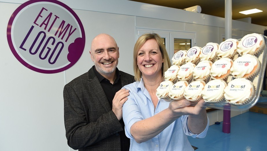 Eat MY Logo Andy and Ruth Poar