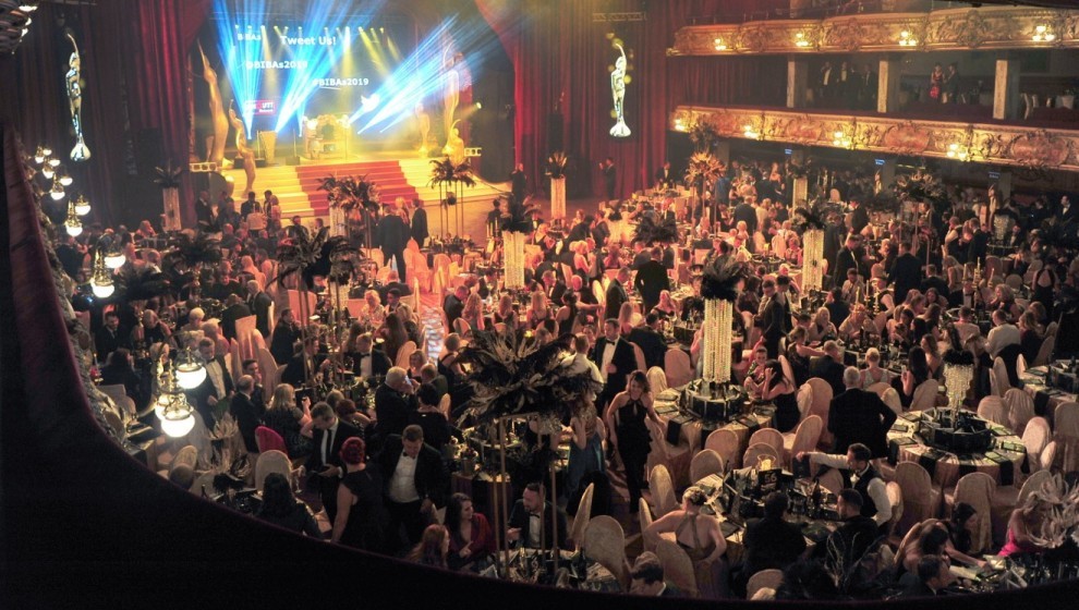 BIBAs crowd image web